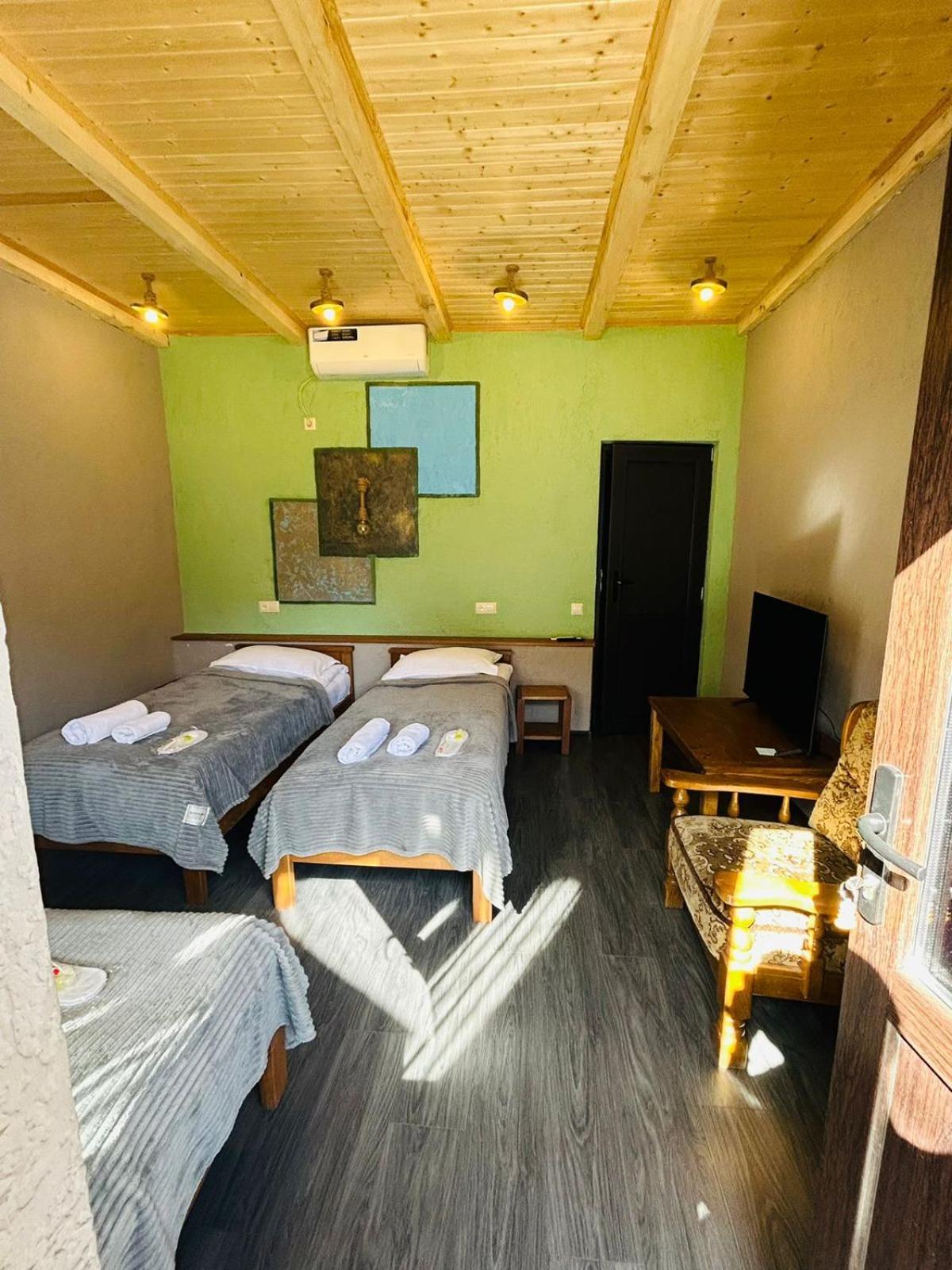 Tsotne'S Kingdom Apartment Вардзия Екстериор снимка