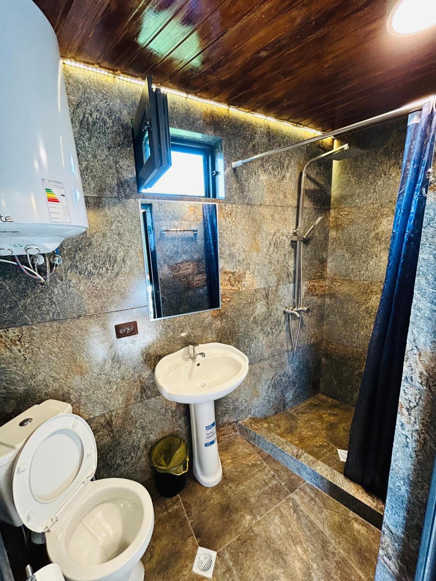 Tsotne'S Kingdom Apartment Вардзия Екстериор снимка